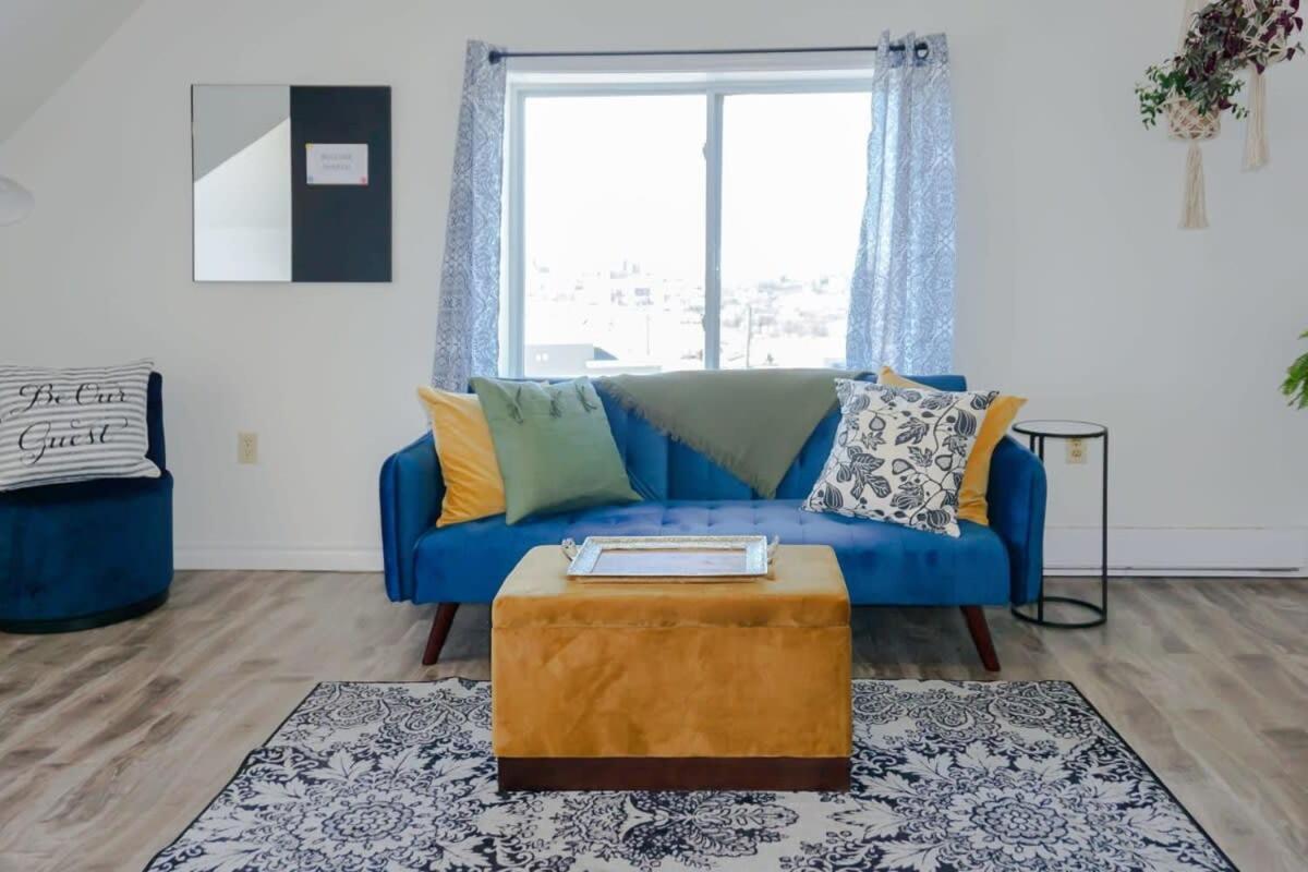 Amazing Location In Saint John 2 Bedroom Modern Parking New Bagian luar foto